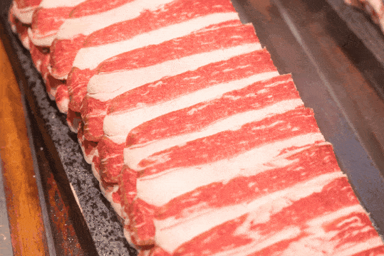 太嚣张了嘉兴烤肉届排队王东盛全城寻找大胃王届mvp吃垮他