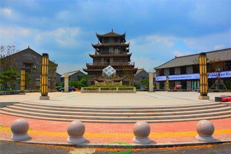 古镇展新颜羊山精致小城镇绘就美丽画卷