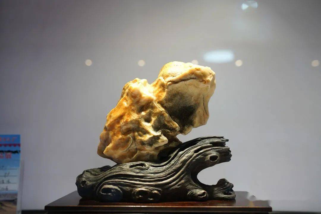 乌拉特后旗赏石博览会获奖作品选赏!