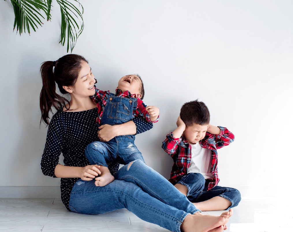 教育|“新型偏心”正在二胎家庭蔓延,父母以为在教育孩子,娃却很委屈