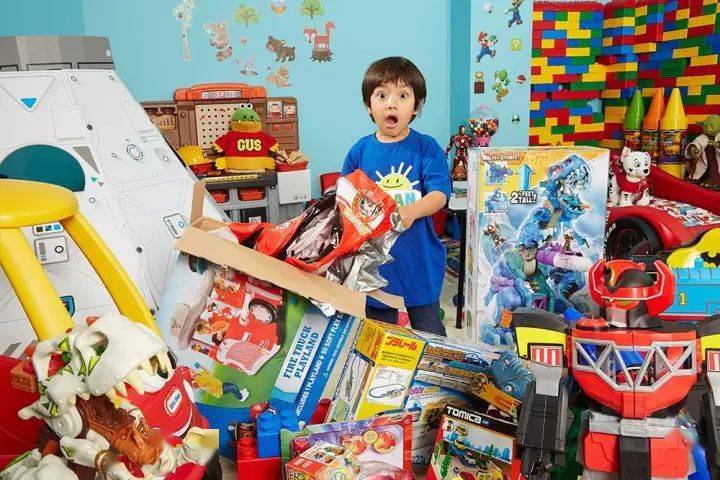 便宜小玩具新手选 ef104433fbb64aa0867d4de69628298a.jpeg