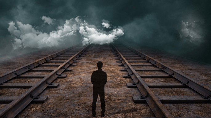 新规“大限”前涉嫌违规销售 泰康人寿转型期风