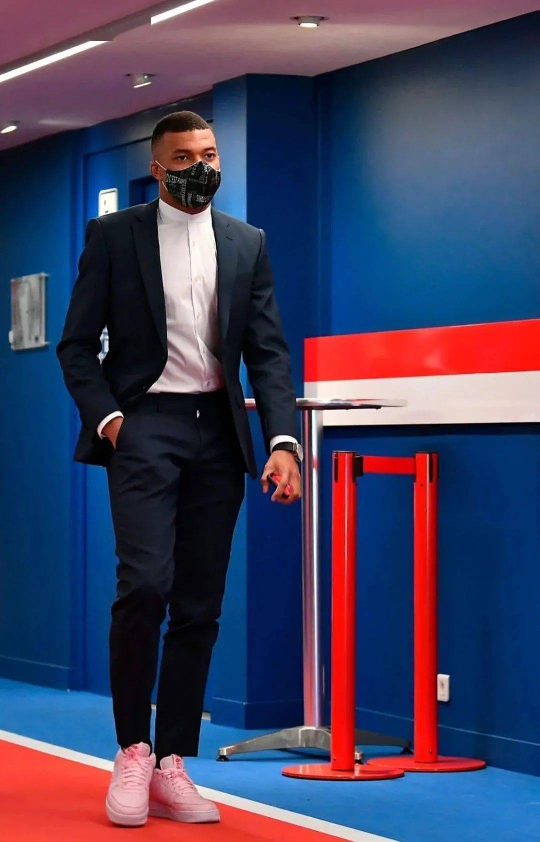 足球男神图鉴|绿茵场下他们谁是潮流 mvp?_图片