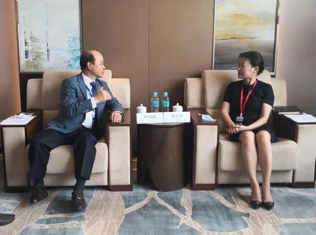 7月15日,市委副书记,代市长董文琴同志率队赴哈尔滨参加省政府举办的