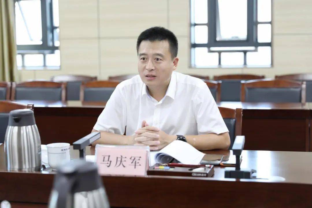 吴志伟与中兴通讯广西分公司客人座谈_马庆军