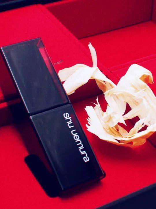 手指|开箱 | 今天就让你们知道三十多度的手指能开出多高分的箱