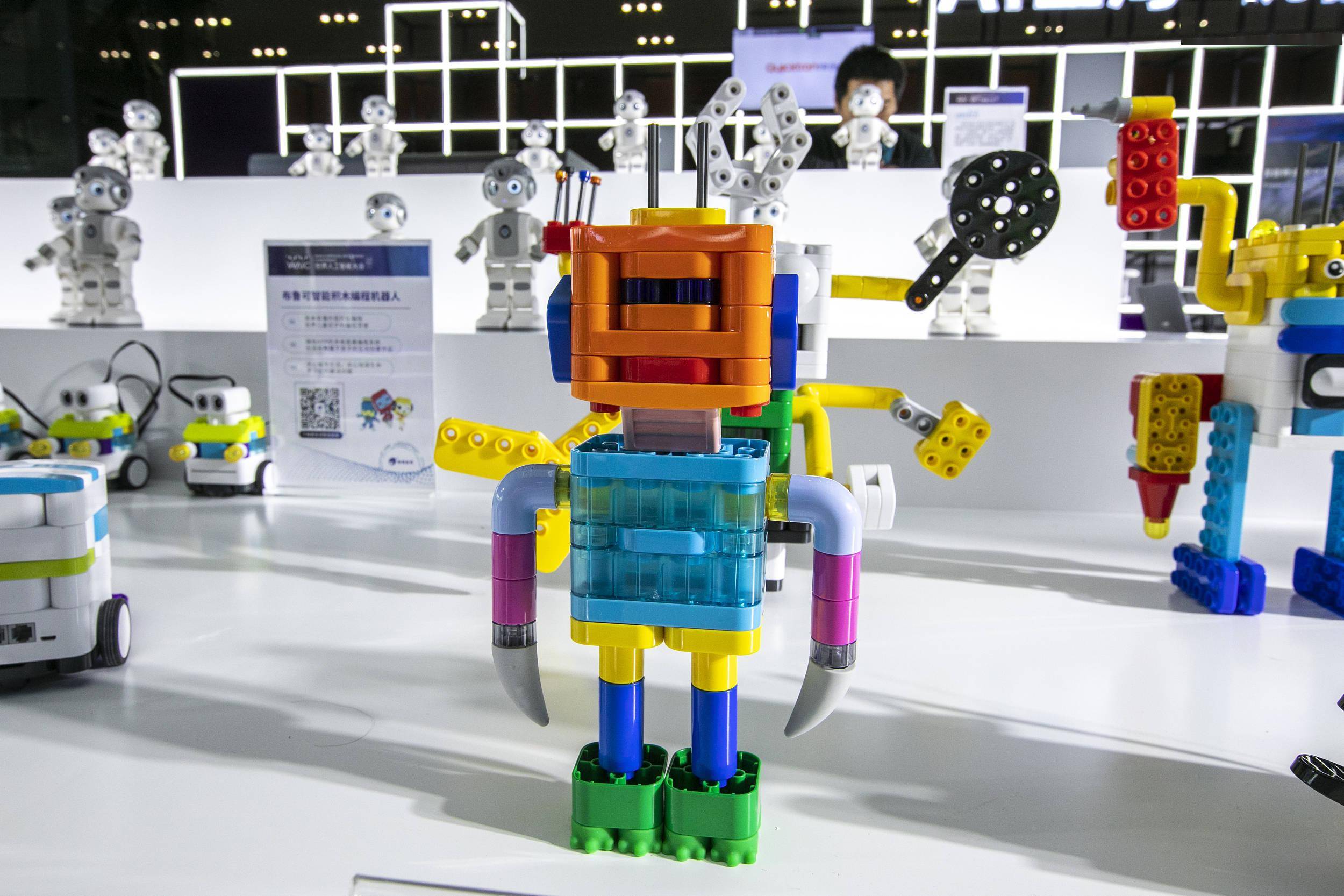 月销量仅1件网易有道押宝的编程机器人是门好生意吗