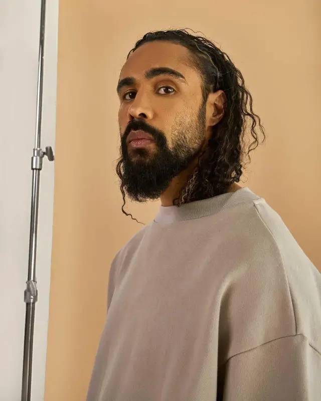 jerrylorenzo一个聪明且不讨人厌的潮流圈奸商