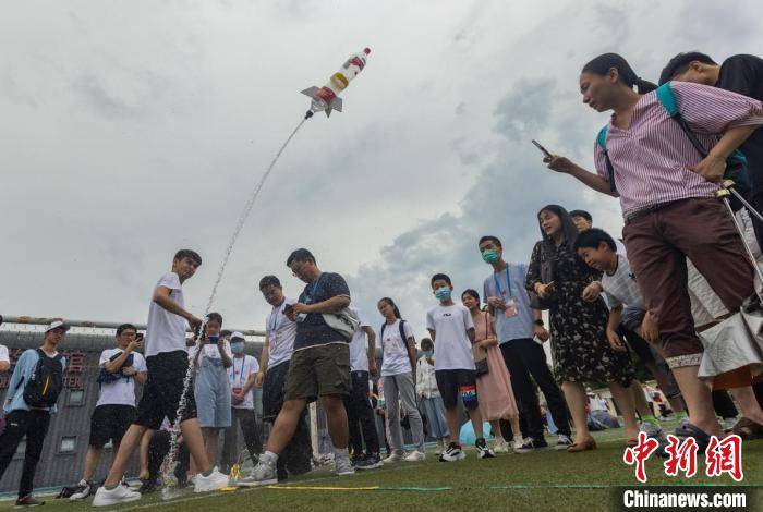青少年|青少年高校科学营走进南京航空航天大学“为爱挑战”