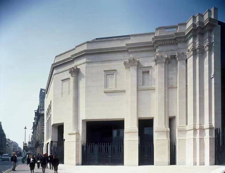 塞尔多夫|一周艺术人物|建筑师的赛场：从奥运展亭到英国家美术馆
