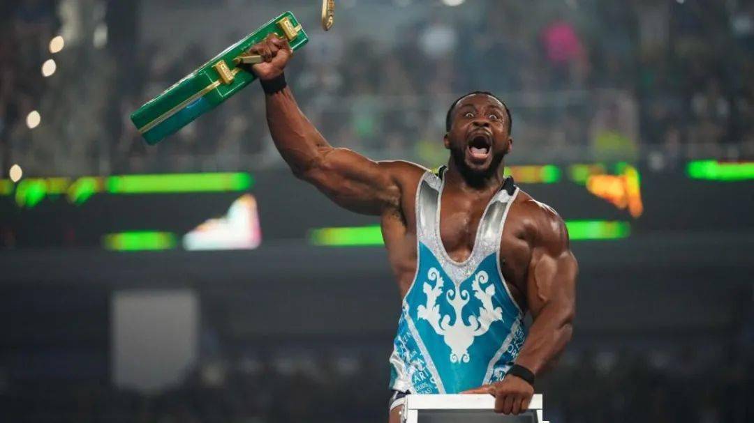 wwe合约阶梯大赛2021大终结大e成为公文包先生罗曼最大的威胁者