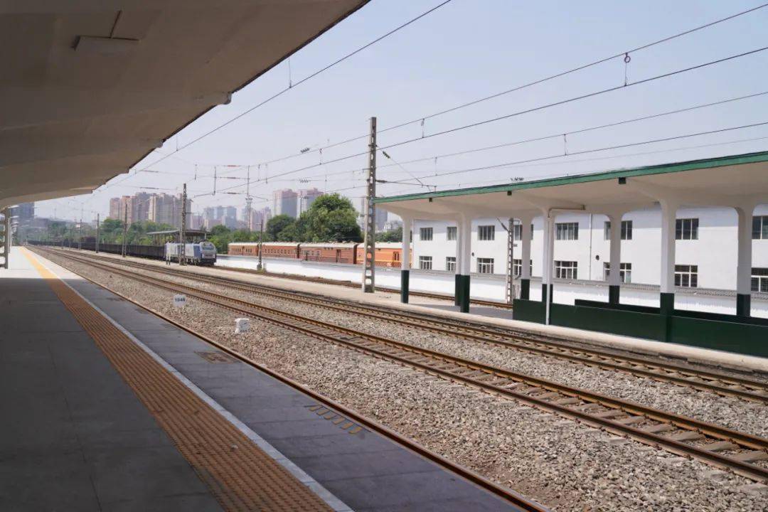 速来围观临潼君带你独家揭秘87岁网红如何旧貌换新颜