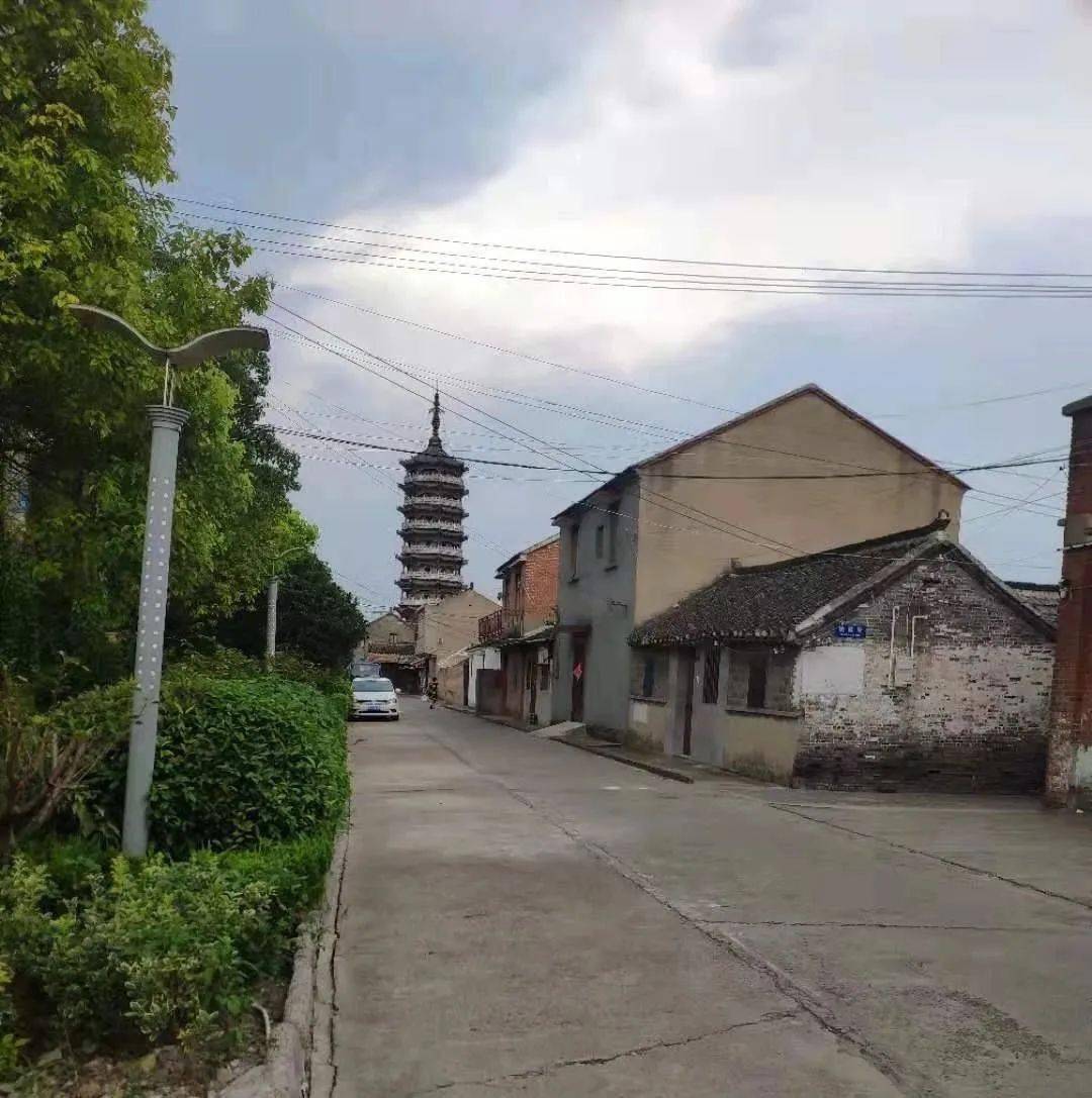 去年年初,房老先生的儿子房基从千里之外打通了临泽镇派出所的电话