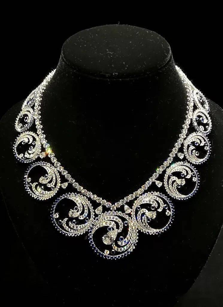 2018年 故宫午门展厅举办 贵胄绵绵——摩纳哥格里马尔迪王朝展>用了