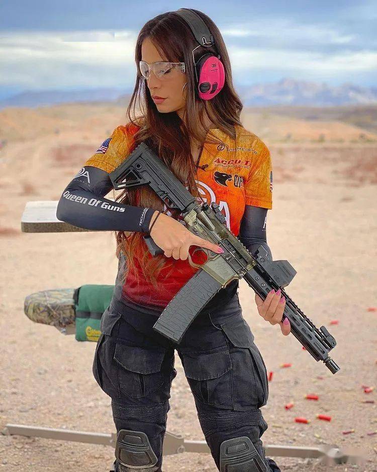 女性热兵器图片