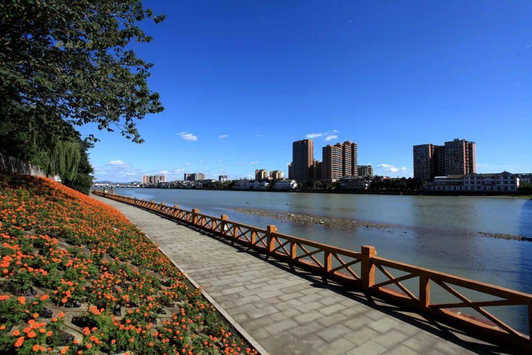 这,就是广汉_城市群