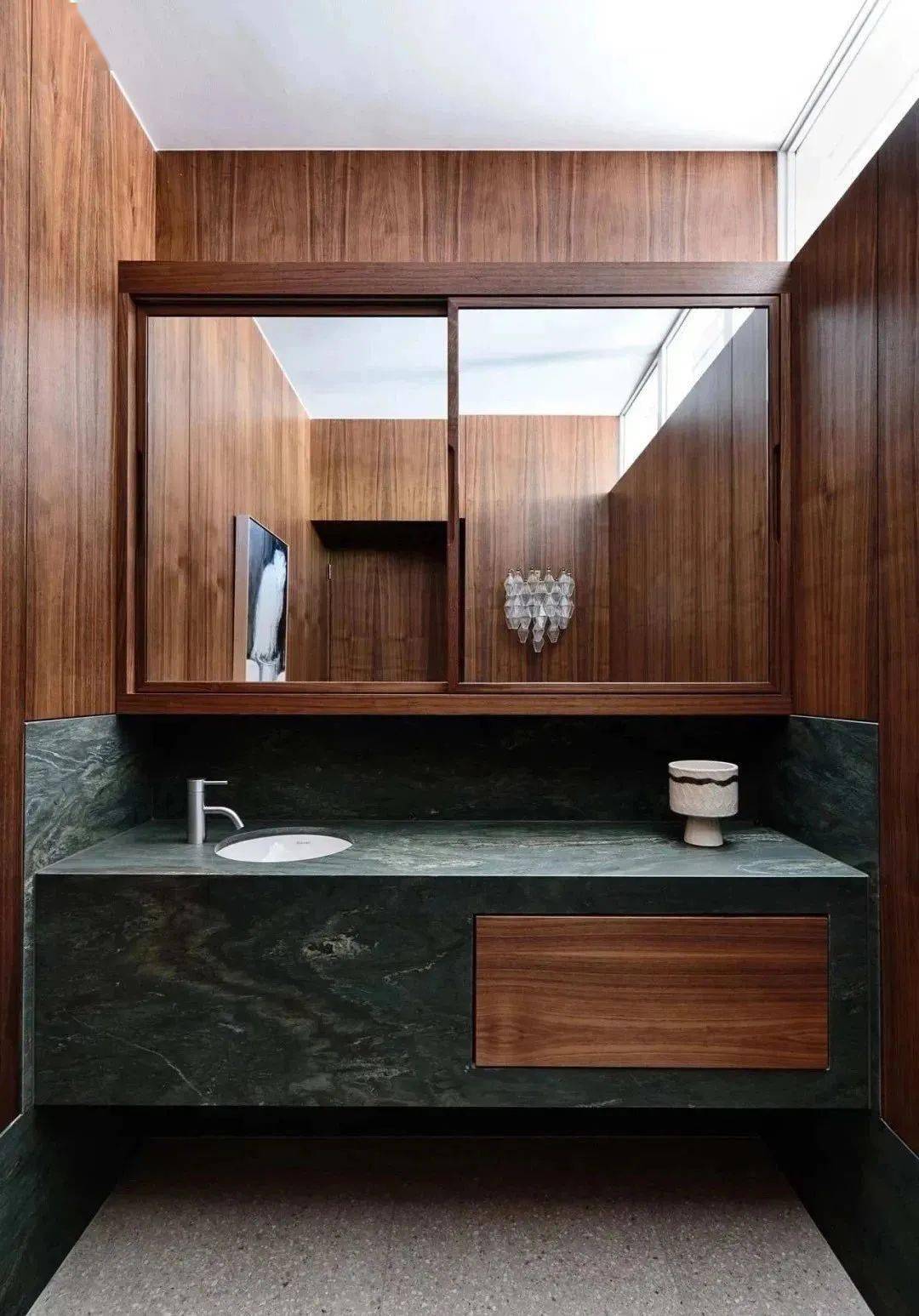 大理石卫浴间,不美不要钱!