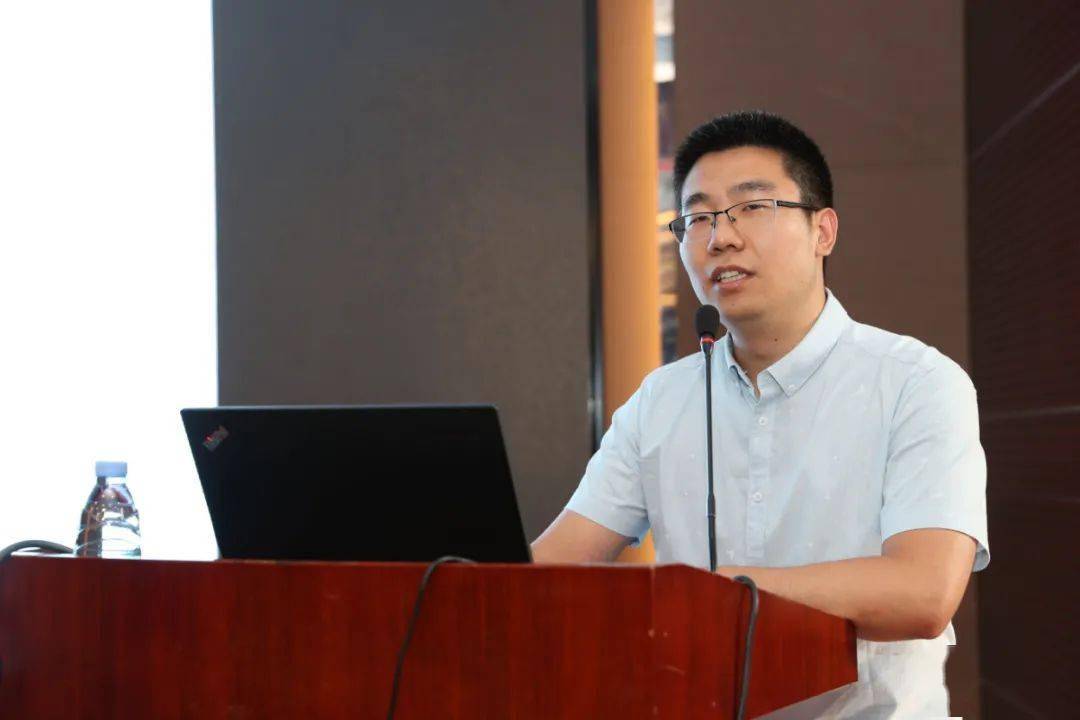 陈尧论文:整合"自我":个体主体性确立的心理过程读书:读《接纳另外一