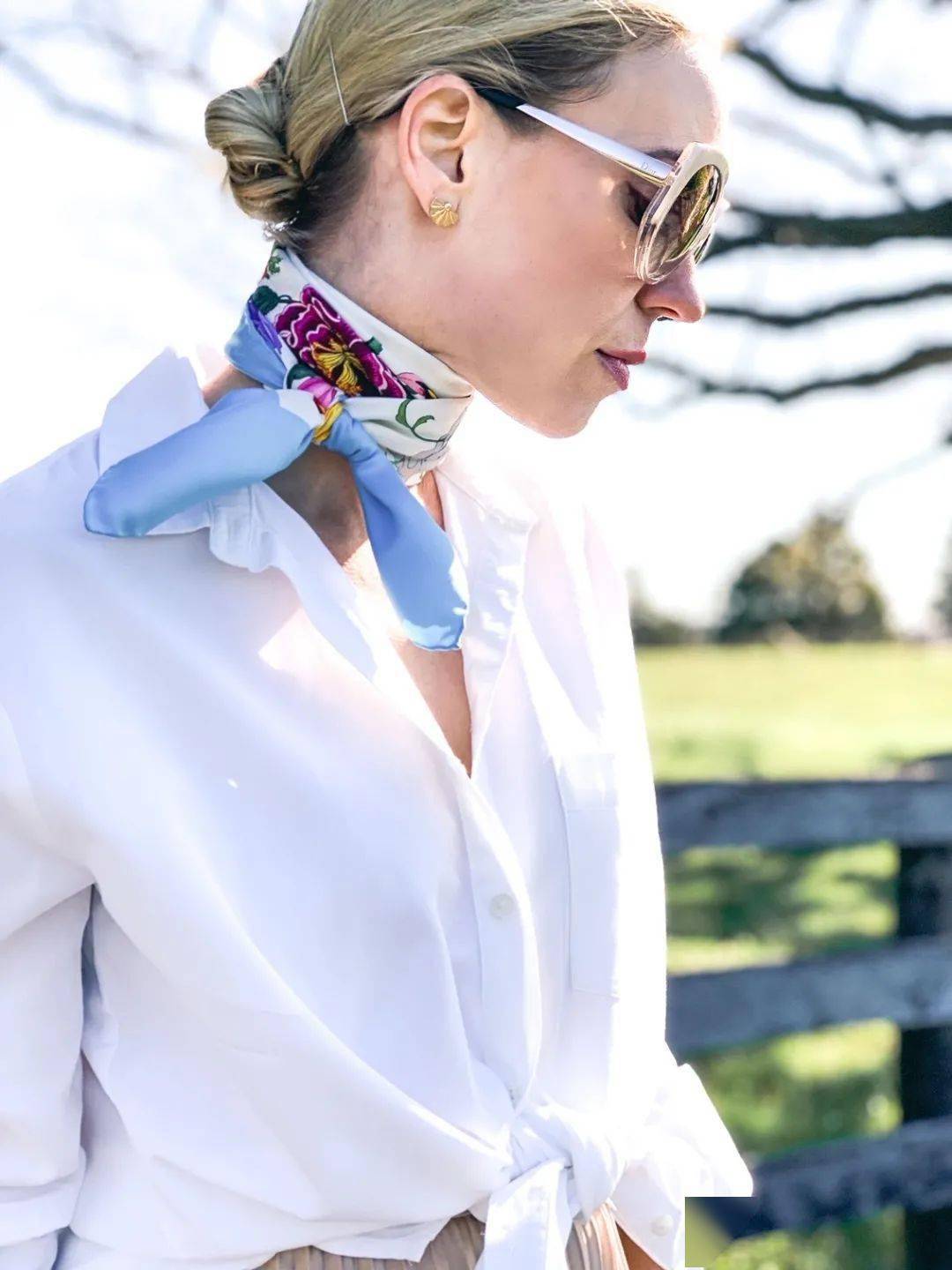 夏天|穿上瘦成纸片人的法式衬衫,优雅简约,舒适凉爽,限时送丝巾