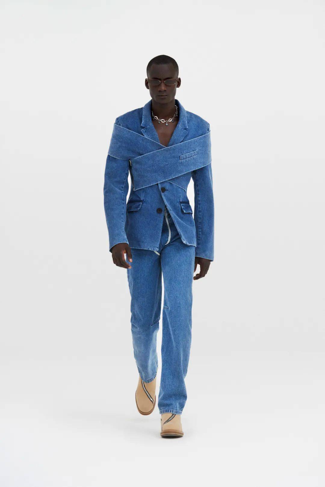 Travis|泼墨 破坏 微喇，关于牛仔裤回潮，NIGO、TS 等人的不同喜好
