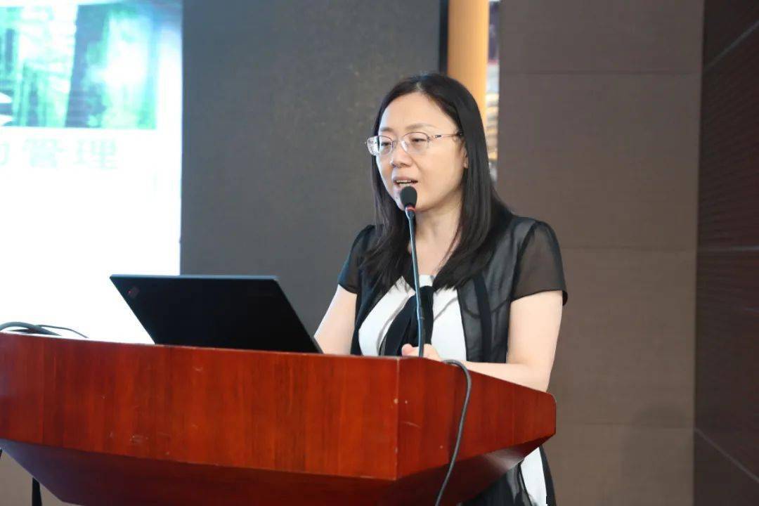 每学期这个时候教科研人自己的节日海淀教科院召开2021