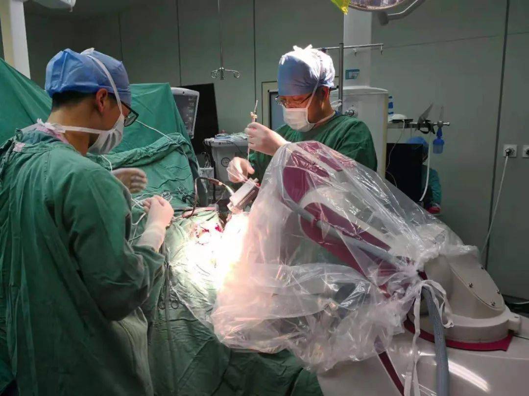 美敦力dbs特刊 | 专访福医附一院余良宏:经验靶点与可视靶点"双保险"