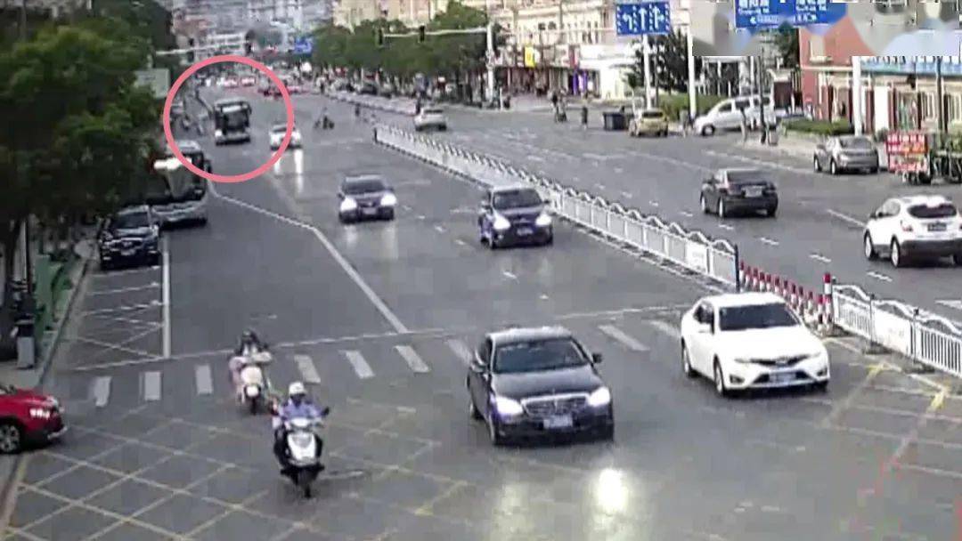 老拖车的视频 2ce6abeb23154e6eb84cec33908c7283.jpeg