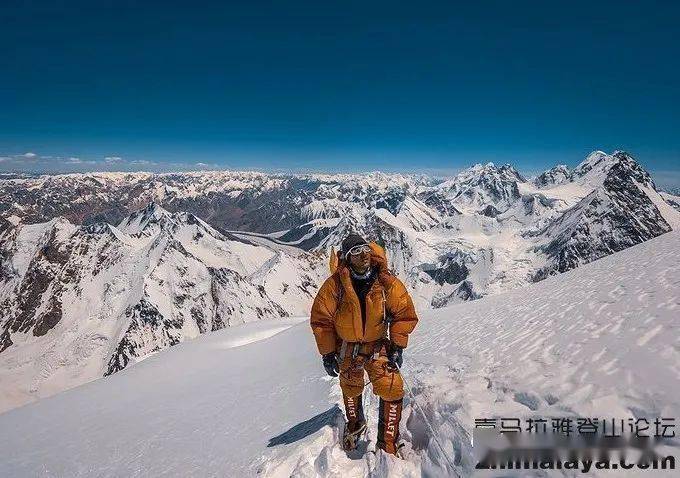 乔戈里峰/k2峰照片提供:elia saikalypumari chhish东峰(几乎登顶)的