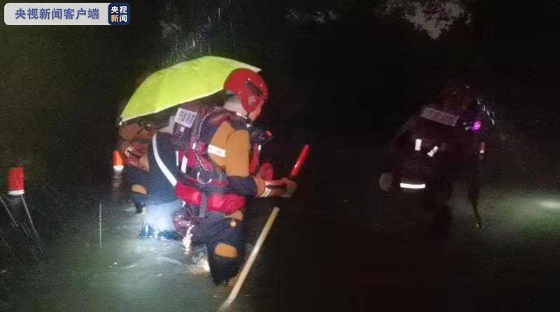 臺風煙花帶來強降雨：寧波多地江水、海水倒灌，消防徹夜救援 科技 第2張