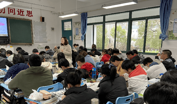 合肥一六八中学美丽教师先进事迹选登|汪琪