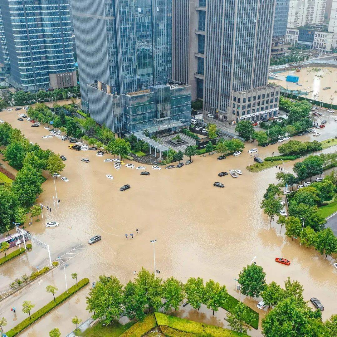 郑州洪水航拍图图片