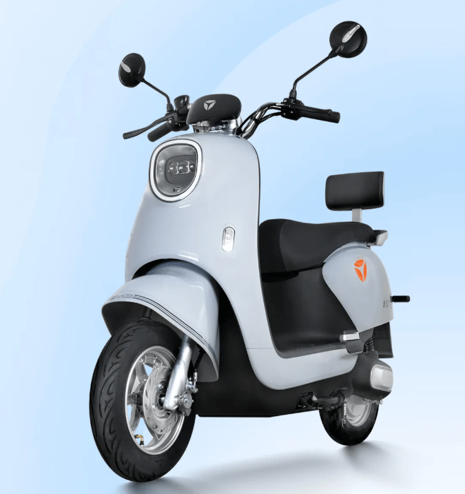 一等奖5000元(华为mate40e手机)二等奖3000元(雅迪m3电动车)三等奖