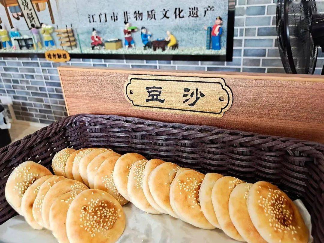 源于明朝,非遗文化,恩平烧饼,柴火烧制古法,色香味全!