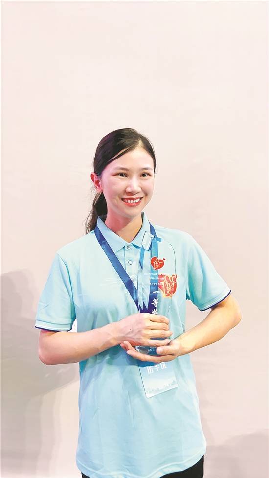 家政技能冠军是怎样炼成的?_孙璐