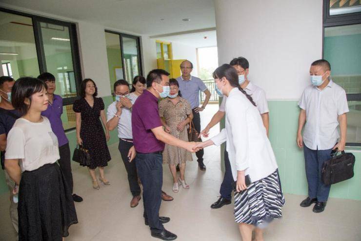 活动|又一利好兑现!湛江招商邮轮城幼儿园移交仪式圆满举行!开学在即