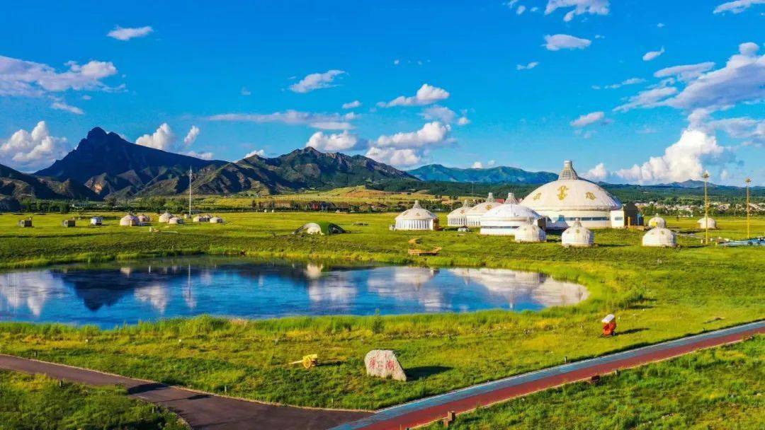 【fm901微推荐】如诗 如画 如歌|这个夏日,来呼和浩特敕勒川草原打卡