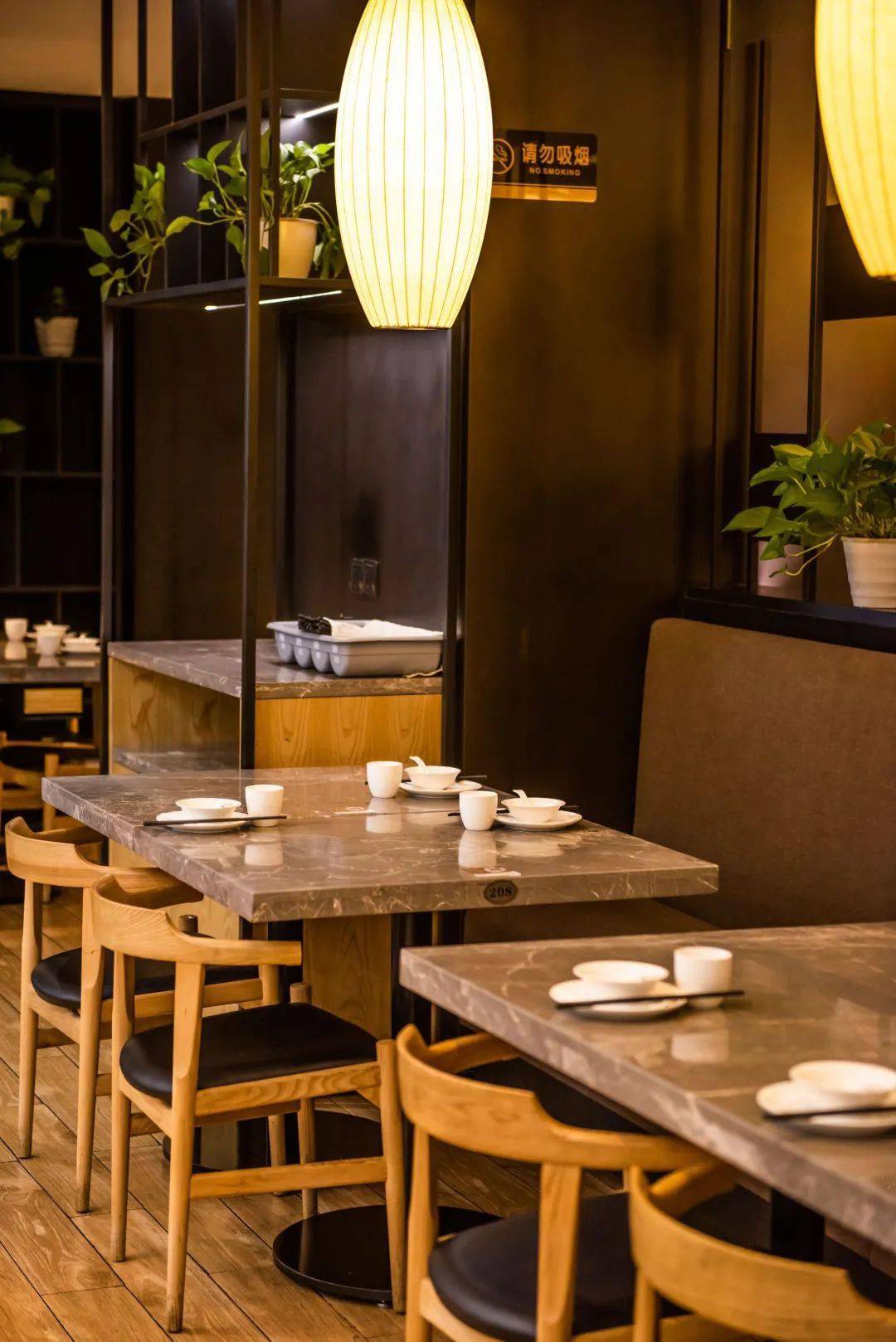 心上陆家嘴金茂大厦黄金点位的餐厅在这里与美食怡景相遇128元抢门市