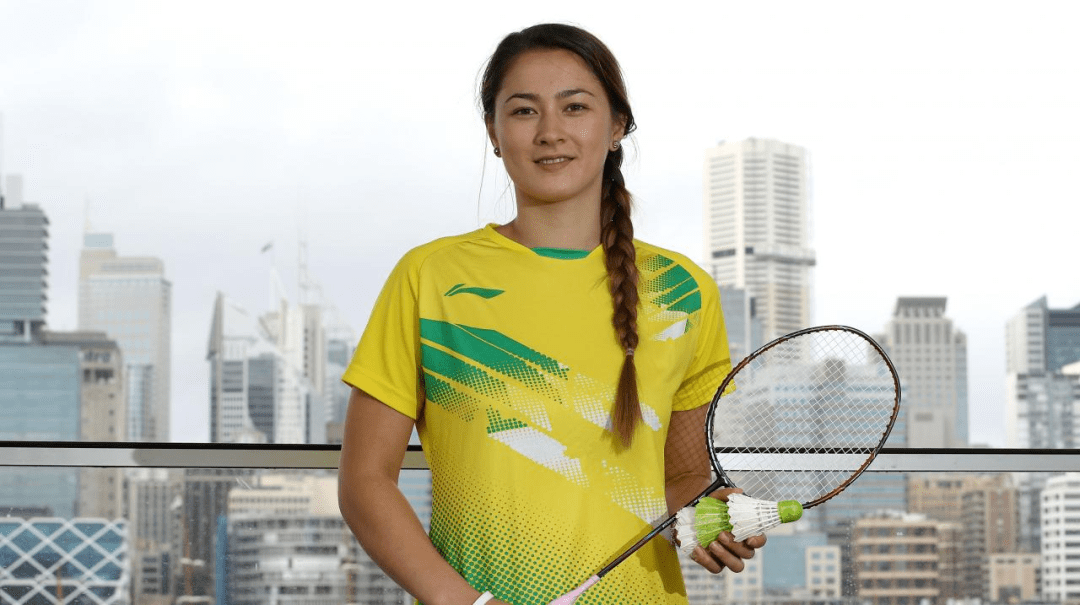 东京奥运会羽毛球女双c组第二轮的比赛,中国女子双人组合杜玥/李茵晖