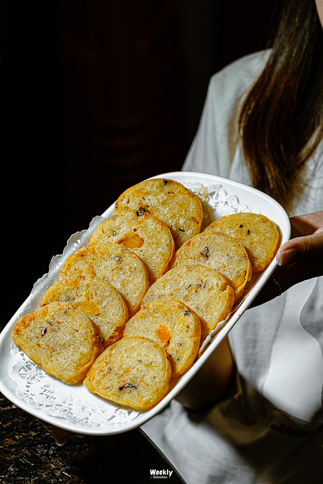 潮汕小伙伴一定对芋头粿和土豆粿不陌生,刚炸出来时外酥里糯,妈妈同款