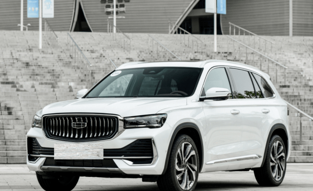 1372万起20t8at四驱一米大屏吉利星越l不容小觑