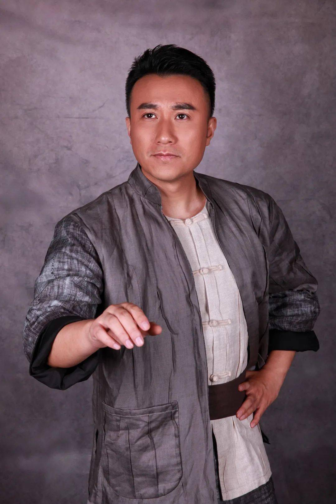 直播预告建党百年党史教育大型红色主题音乐剧一抹红现场直播就在晚