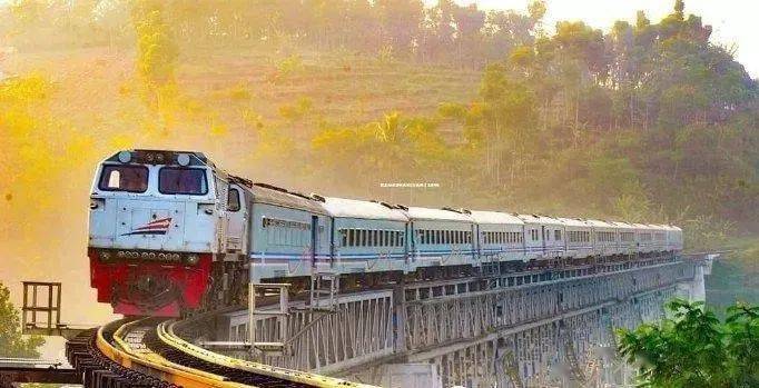 通知| 印尼交通部发布的未来火车和通勤乘客新规定