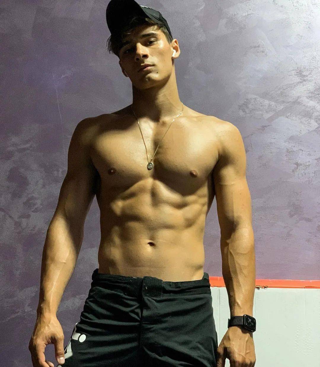 颜色|大胆美味 / 真爱降临