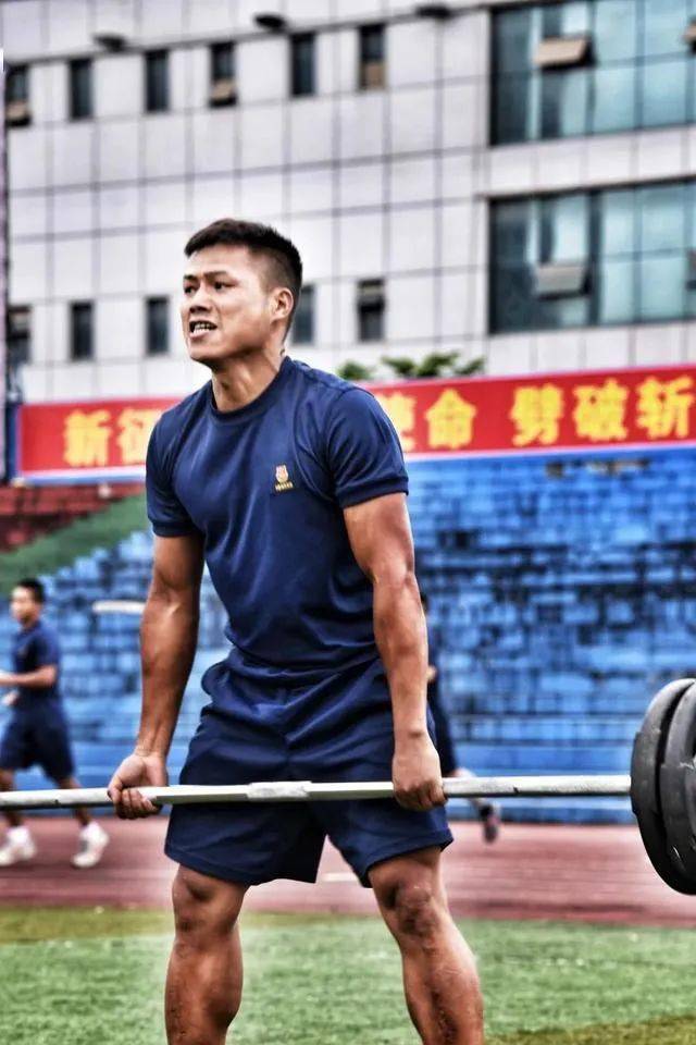 消防员去参加奥运会并取得优异成绩!