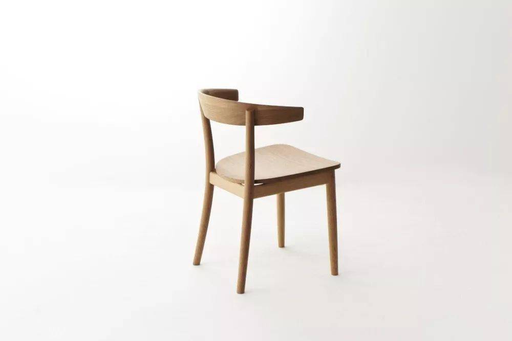 快收藏起来深泽直人近20年家具作品全集