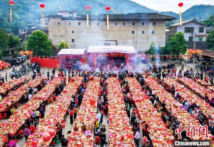 中国|福建土楼：“客”意求工传百年