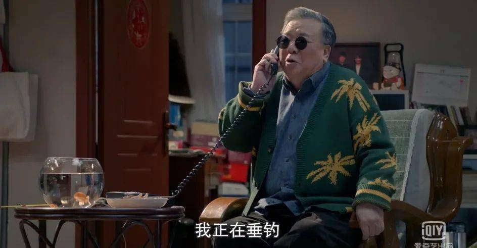 啥叫情景喜剧 2fd1fe641e104a9d9d1697ef5d890c94.jpeg