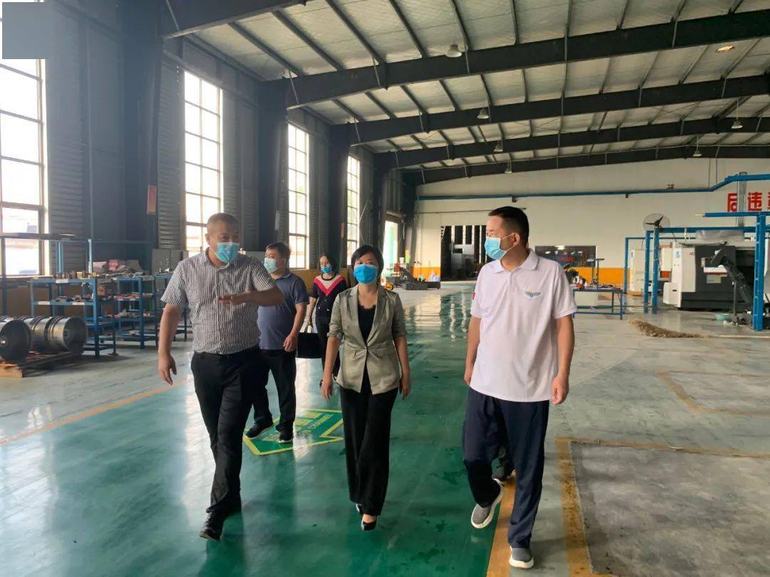 市长张晓丽深入大周产业集聚区开展调研