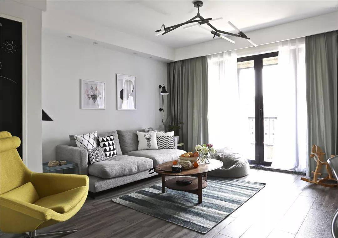 沙发背景墙装饰画客厅现代简约奢华风 b27751cc6f1d4737ba62e0cb26b69156.jpeg