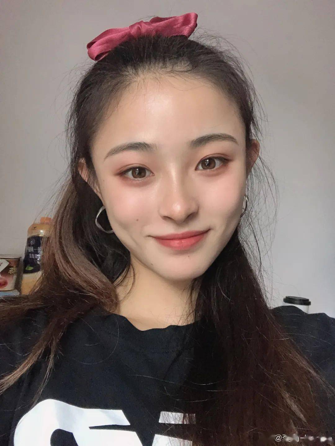 女人怎么保养年轻颜值高 248d1e3e375446a79ced3a56dd25a7f4.jpeg